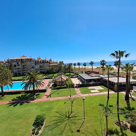 Alcaudon, - By Ac Real * 이슬라카넬라